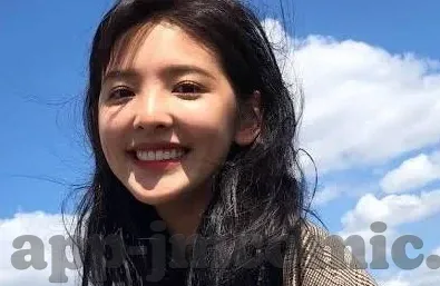 果冻传媒何苗资料-探寻果冻传媒的璀璨之星，何苗的成长轨迹与行业贡献